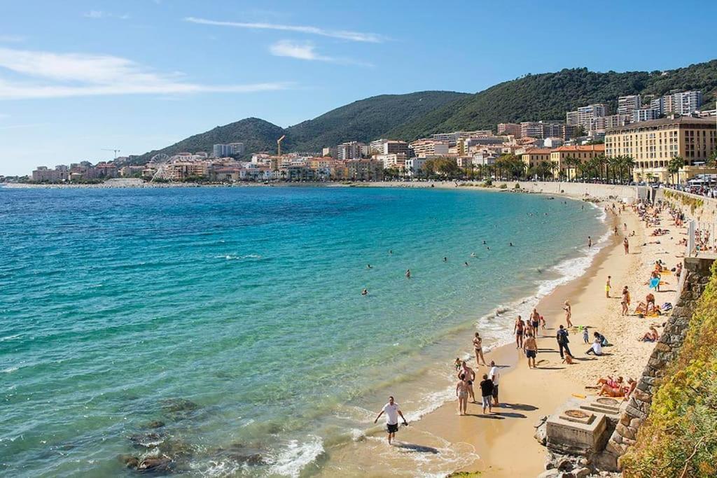 Somptueux T3 77m2 Centre Diamant Sur Equipe * Ajaccio (Corsica)